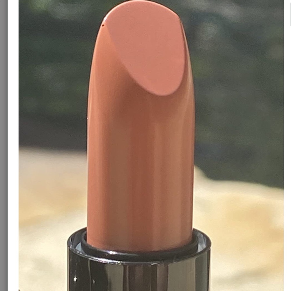 Lancôme Color Design Lipstick in Natural Beauty - Picture 7 of 9